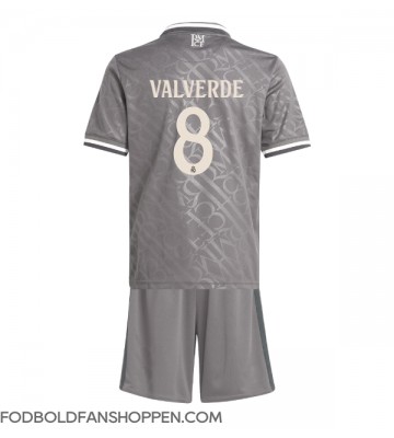 Real Madrid Federico Valverde #8 Tredjetrøje Børn 2024-25 Kortærmet (+ Korte bukser)